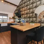 Holiday home Molly's